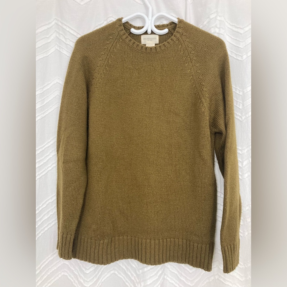 Obey Men's Brown/olive  Crewneck Sweater